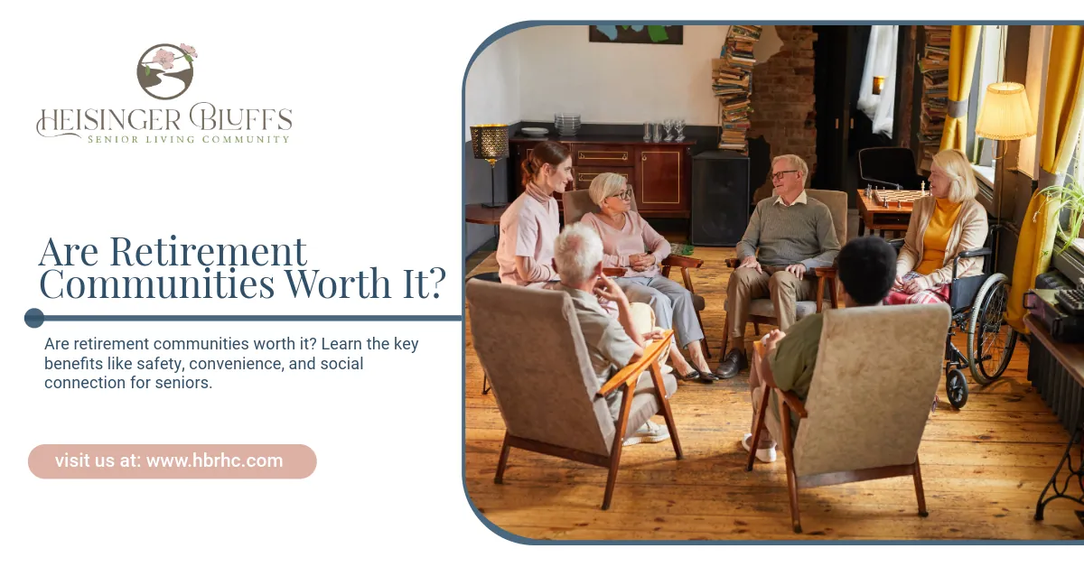 A group of elderly people is sitting in a circle in a retirement community